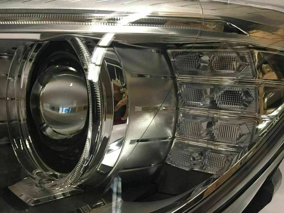 Faro HID xenón con conductor izquierdo AFS para BMW SERIE 7 2013-2015 63117348511 Foto 2 de 4