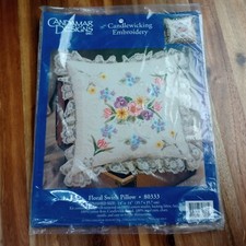 Candamar Designs Floral Swirls Pillow Needle Point 80333 Pillow Kit Vintage