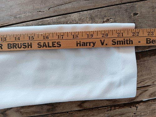 Vintage Sears Apostrophe elfenbeinfarbener leichter Velours Morgenmantel Damen klein bestickt - Bild 14 von 19