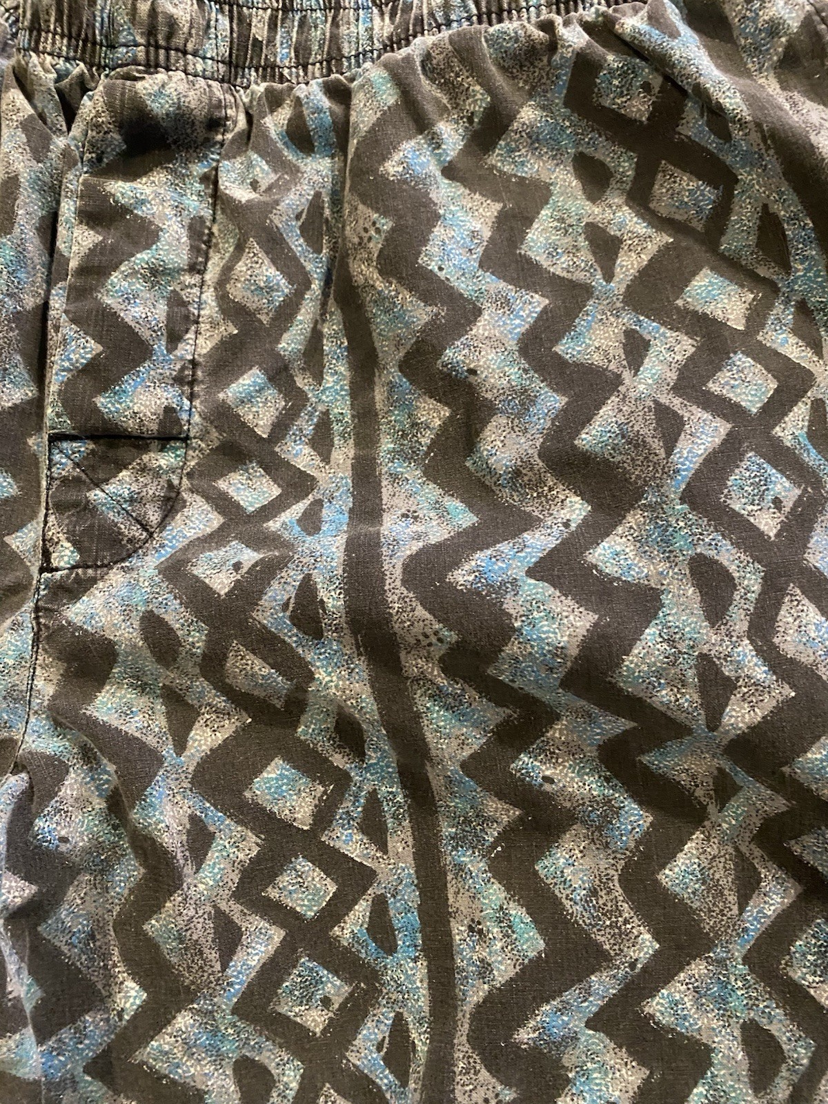 Picture 4 of 12