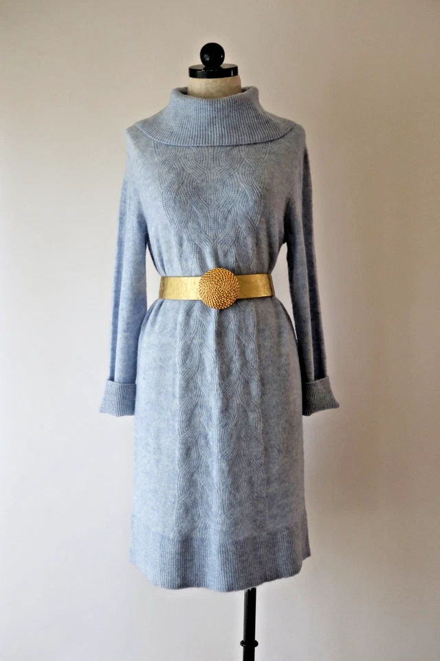 Vestido Suéter Suave Banana Republic Azul Pastel Tejido con Cable Cuello Alto Mujeres PM Foto 2 de 4