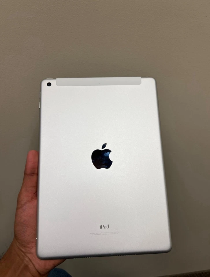 Apple iPad A1822 5th Gen- 32 GB Silver Wi‑Fi/Cellular 9.7” (Unlocked and Tested) - Image 2 of 3