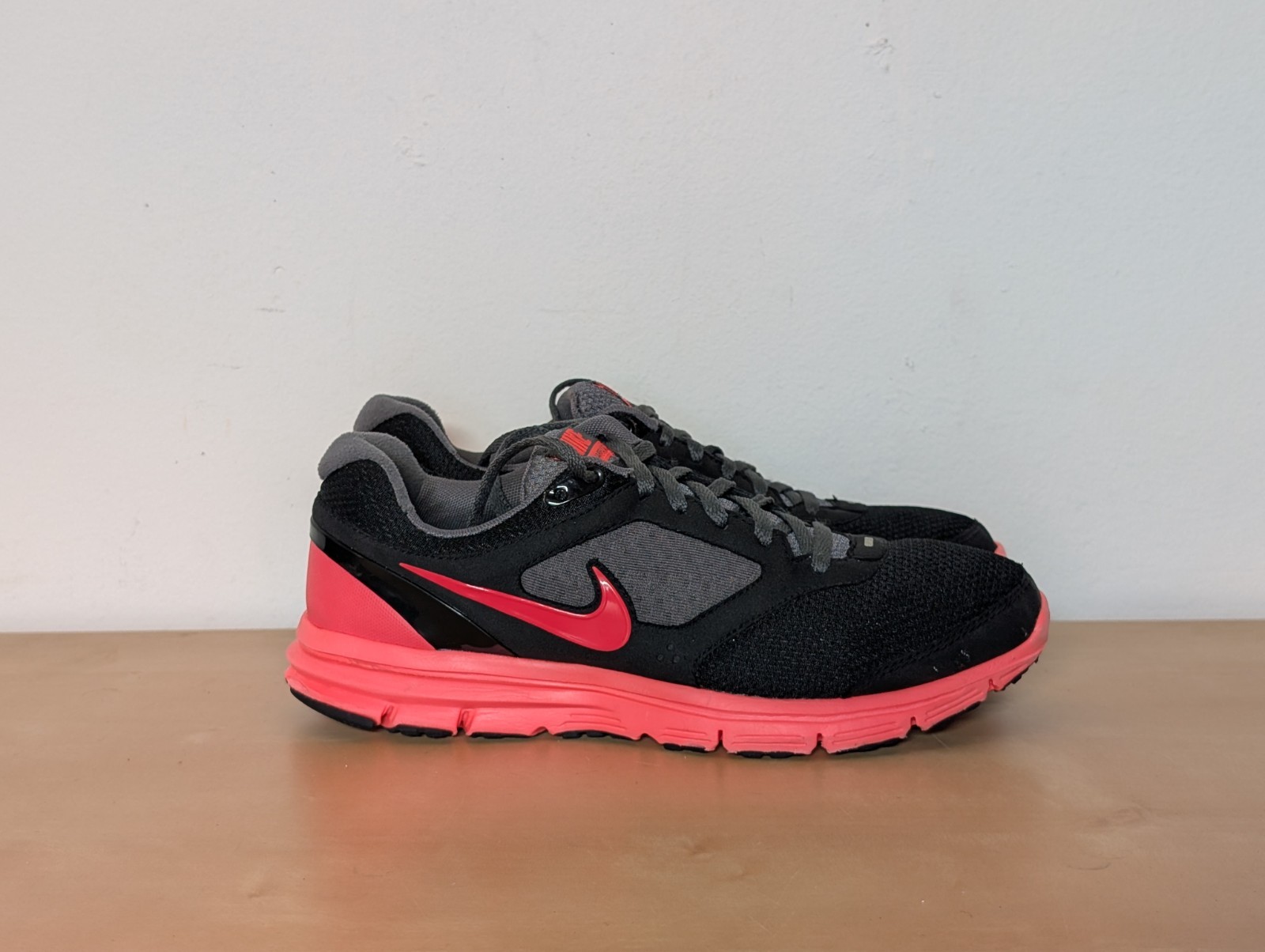 SAOLA NIKE Lunarfly+ 2 Sneakers Nero Rosso Solare Grigio Scuro 429850 067 Donna Taglia 9