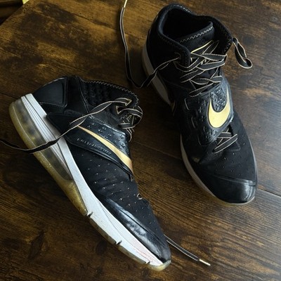 Nike Air Max Trainer Black Gold Men s Size 12 Athletic Sneakers Used