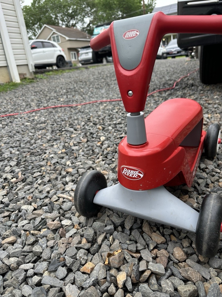 Radio Flyer 615S Scoot Scooter Wheels Ride-On Red for sale