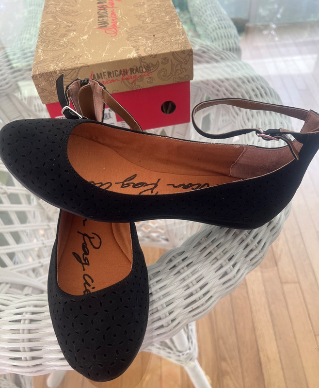 American Rag Aeeva Black microsuede Perforated Flats Size 10 NIB