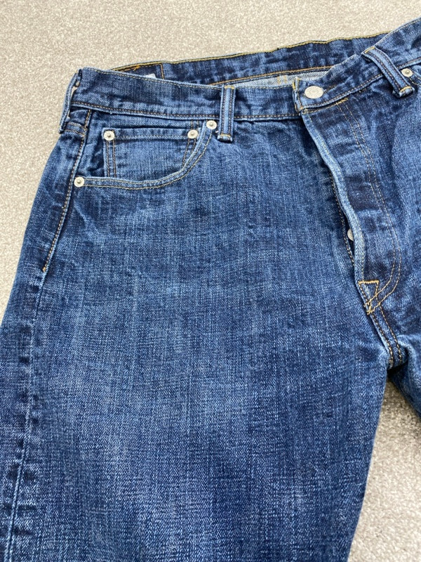 Picture 4 of 11
