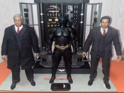 未開封 MMS236 バットマン アーマリー ブルース・ウェイン＆アルフレッド HOT TOYS MMS236 1/6 DC Batman Armory Bruce Wayne Alfred Action