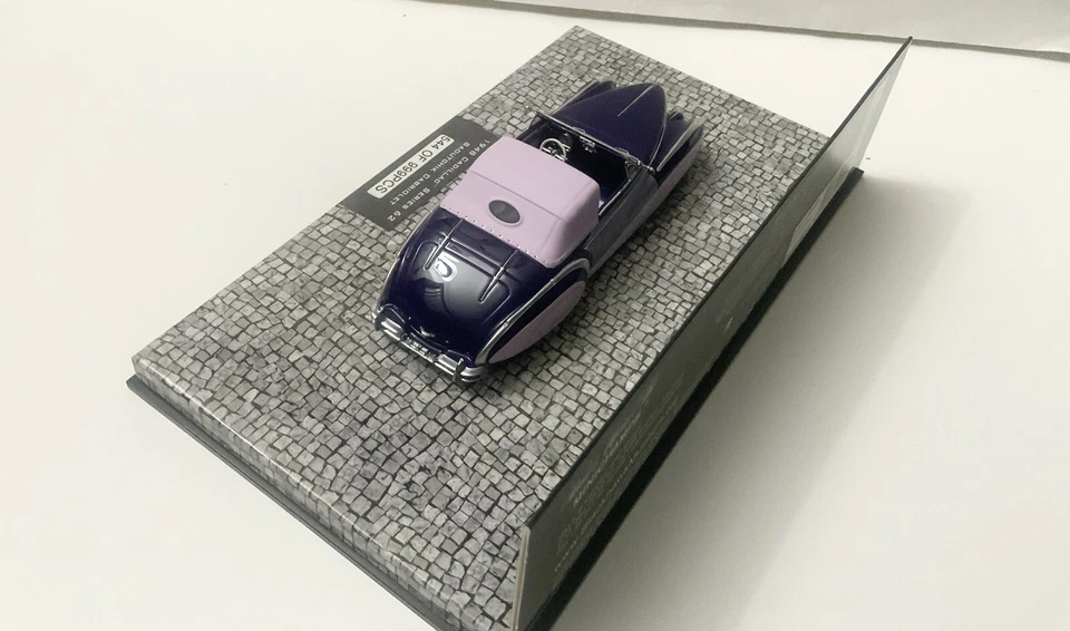 1/43 Minichamps 1948 Cadillac Series 62 Saoutchik Cabriolet - Image 4 of 4