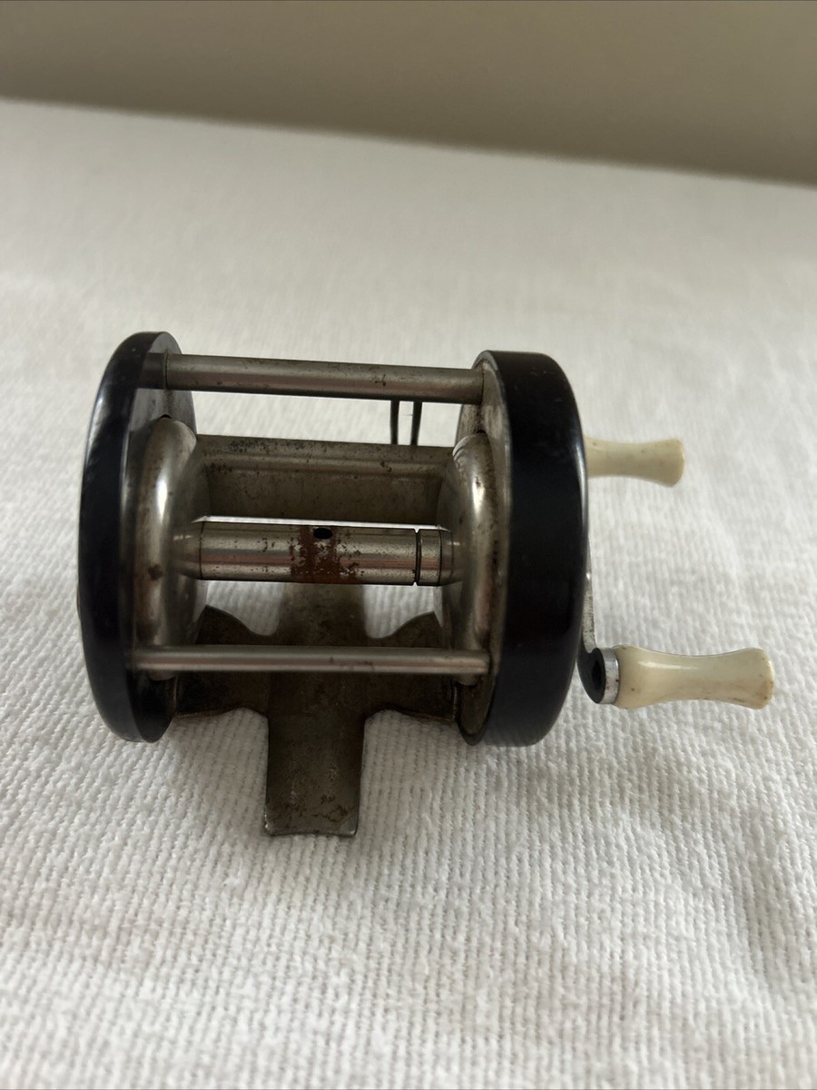 bakelite fishing reels 'Penn No.77 Reel' An antique Bakelite fly fishing