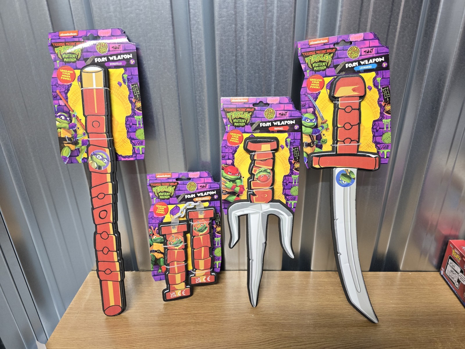 Armas de espuma Teenage Mutant Ninja Turtles: Katana, Sai, Bo Staff y Nunchaku Navidad