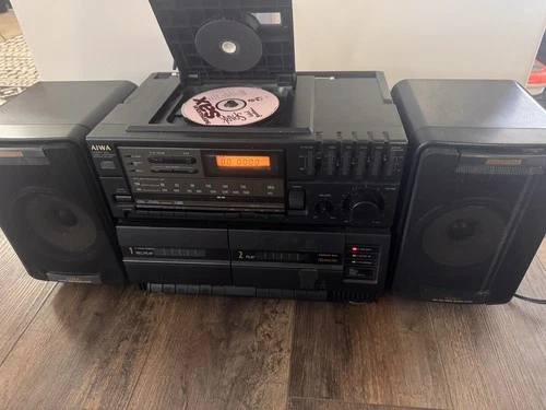 Aiwa CA-DW7U Boombox Cd Tape Player 1989 Vintage