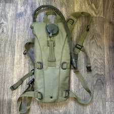 KMS 3L Camo Hydration Carrier Water Bag Backpack Green Hiking Survival Gear