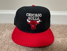 Vintage Chicago Bulls New Era Hat Size 7 1/8 NWOT