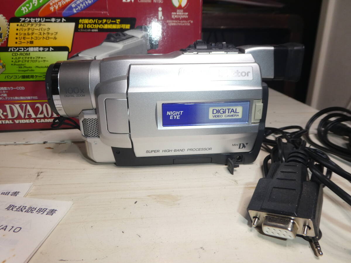 Victor miniDV digital video camera GR-DVA20K Good Condition Victor miniDV digital video camera GR-DVA20K Good Condition
