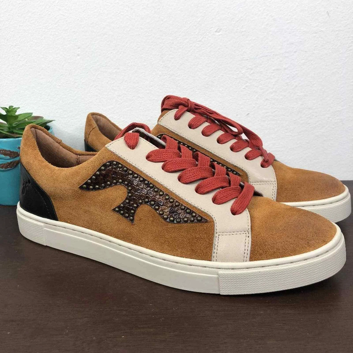 NEW FRYE Ivy Logo Patch Low Lace Up Leather Sneakers Women s Size 6.5