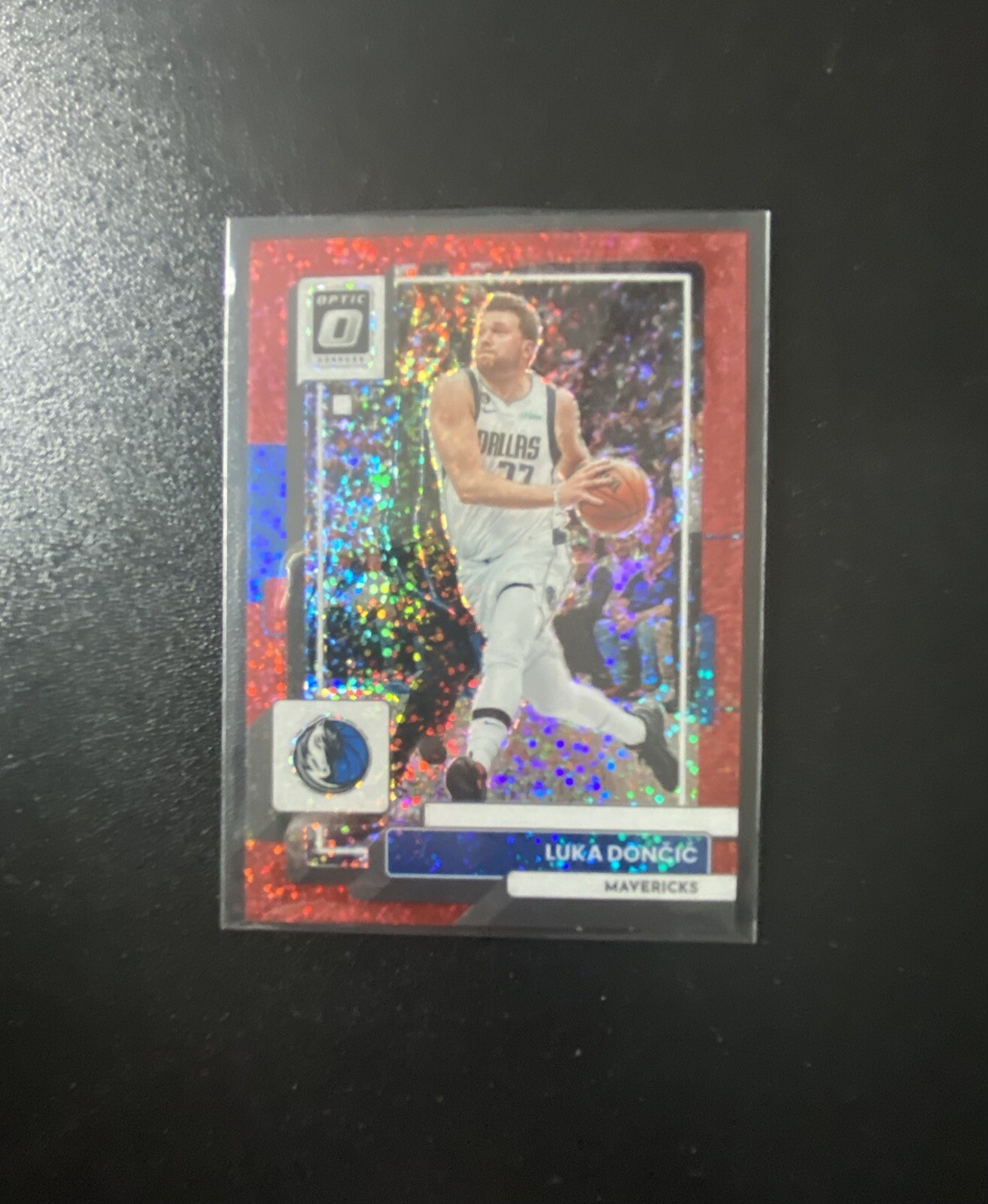 2022-23 Optic - Luka Doncic - Red Sparkle Prizm SP - Dallas Mavericks - #160 NM