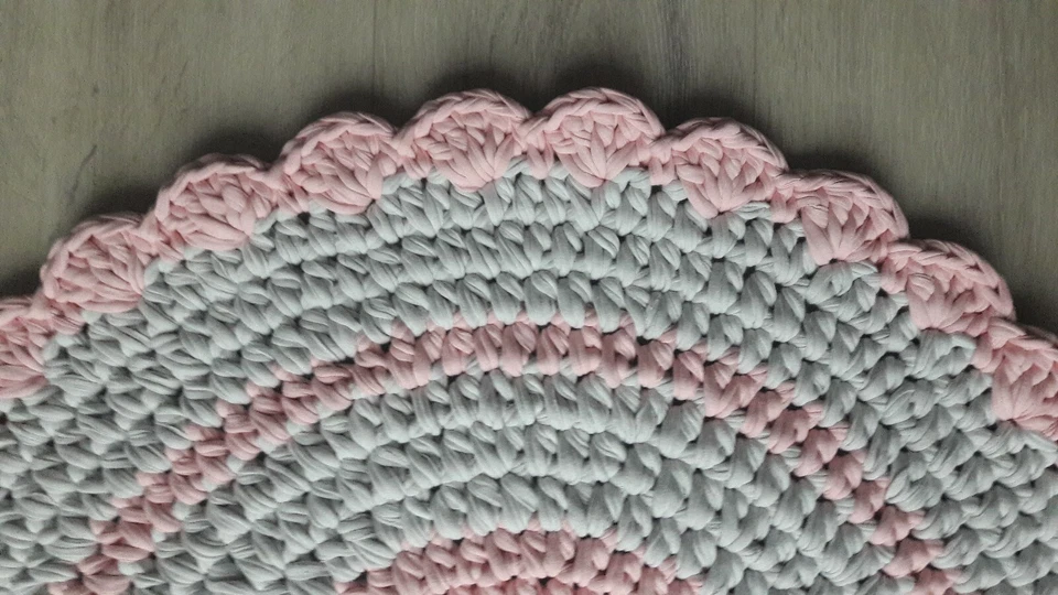 Badvorleger/ Teppich gehäkelt - Bild 3 von 3