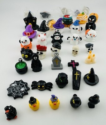 40Pcs Halloween Decoration Mini Resin Figures Styles Tiny Little Small Figurines