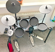 Alesis Nitro Mesh electronic drum kit