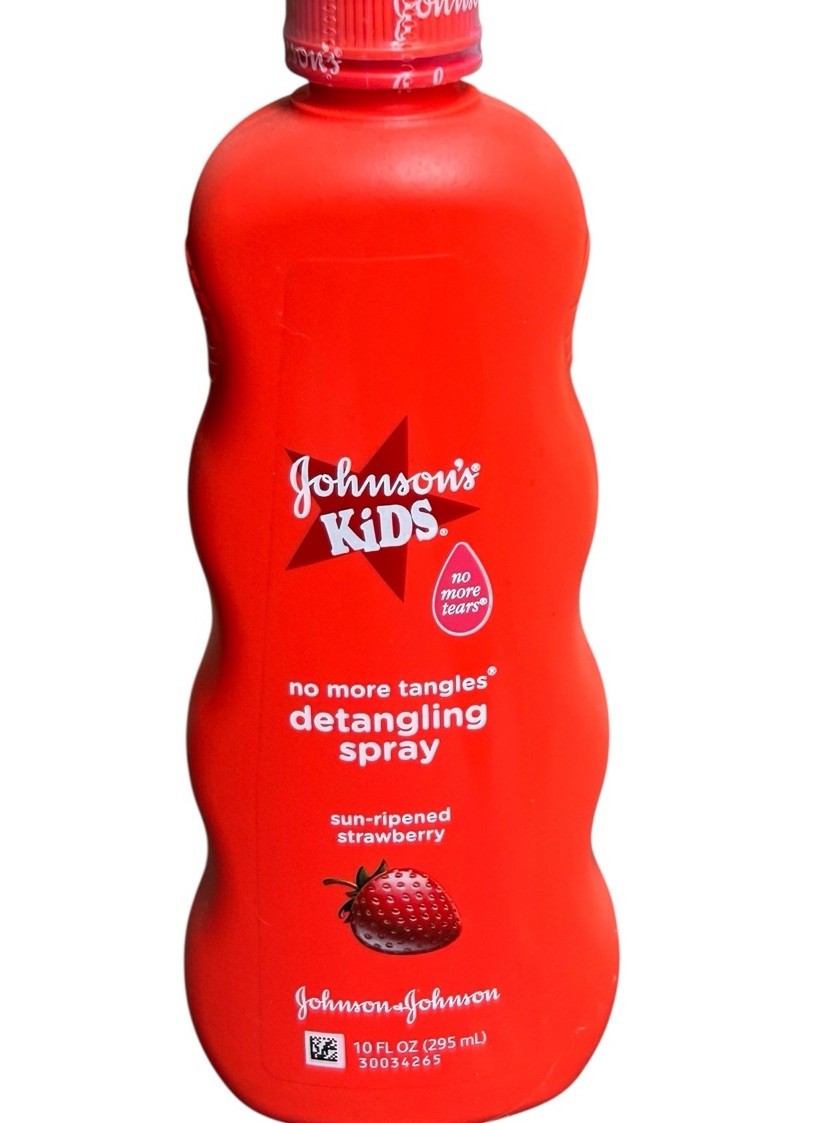 Johnson’s Kids No More Tangles Detangling Spray Sun Ripened Strawberry 10 Fl Oz