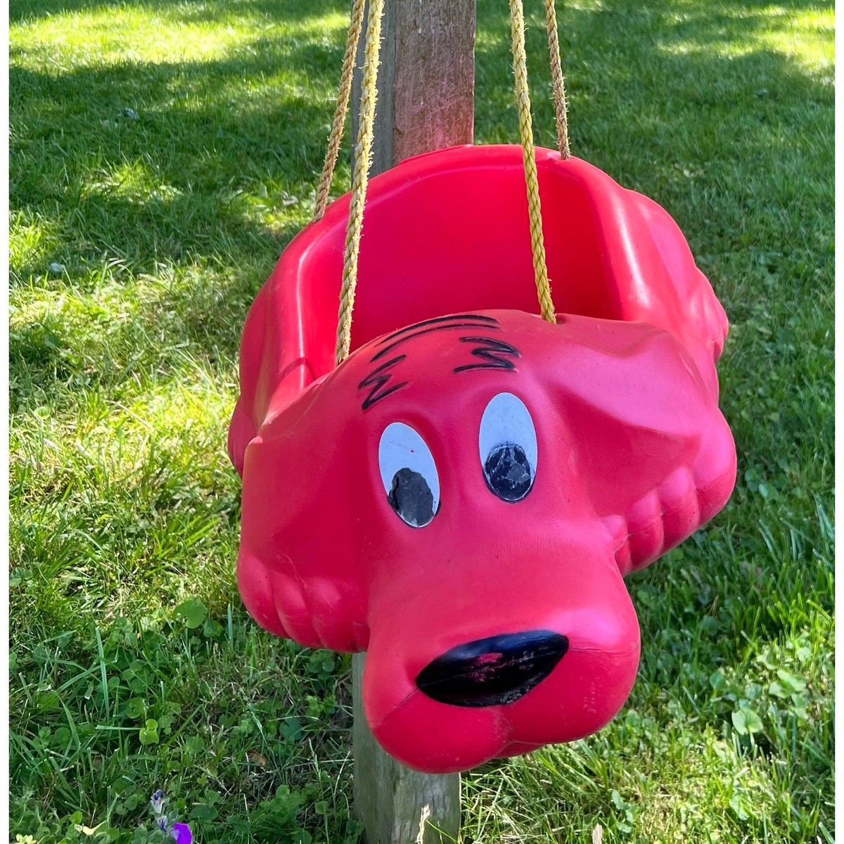 Vintage 2002 Clifford The Big Red Dog Scholastic outdoor rope