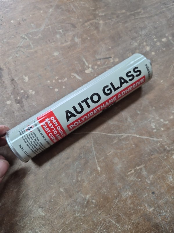 Polyurethane Windshield Adhesive - Quick Curing & Weather Resistant Auto Glass A