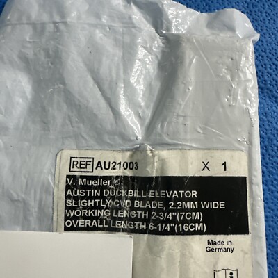 V. Mueller AU21003 Austin Duckbill Elevator, 6.25''. 2.2mm Blade Width, Germany