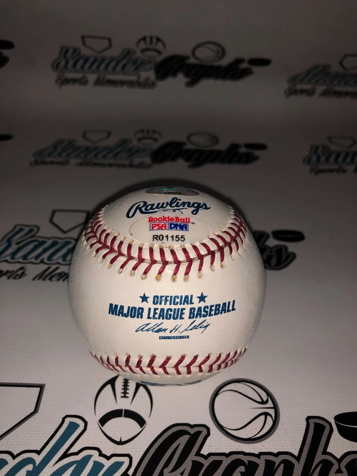 FELIX HERNANDEZ SIGNED AUTOGRAPHED PSA DNA FANATICS RAWLINGS OML BASEBALL ROOKIE - Image 2 of 4