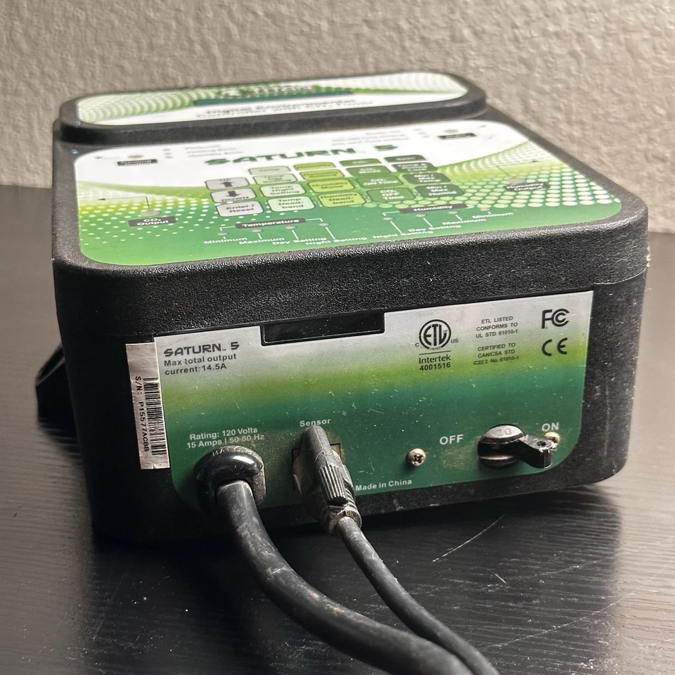 titan controls Saturn 5 Digital Environmental Controller, Classic Series - Image 3 of 4