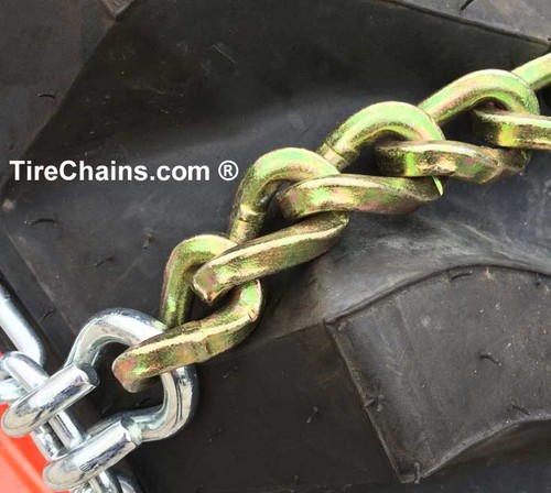 TireChain.com Kioti LK2552 9.5-24 Tractor Square Tire Chains - Picture 3 of 4