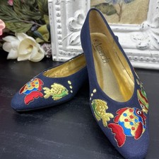 Size 8 Amanda Emma Kissing Fish Embroidered Shoes Vintage Fun and Gorgeous