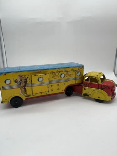 1950's Marx Roy Rogers Tin Dodge Truck & Trailer 15 1/2" x 4 1/2" x 3 1/2" Used