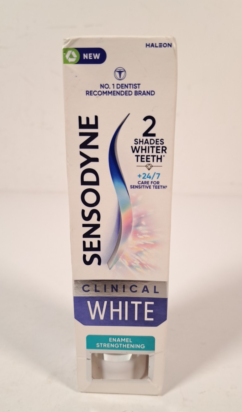 SENSODYNE Clinical White Enamel Strengthening Toothpaste BNIB 75ml