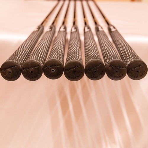 Golf Club IRONS PRGR is3 501 SET of 7 #4-9.P Dynamic gold s200 Steel Shaft Sflex - Picture 10 of 12