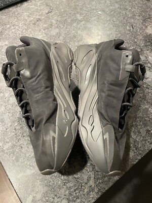 Adidas Yeezy 700 MNVN Triple Black Men's Size US 10.5 | eBay