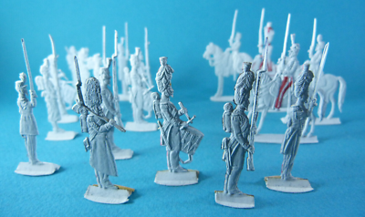 Plats d'étain - Zinnfiguren : 27 figurines civiles - Les skieurs sports d'hiver