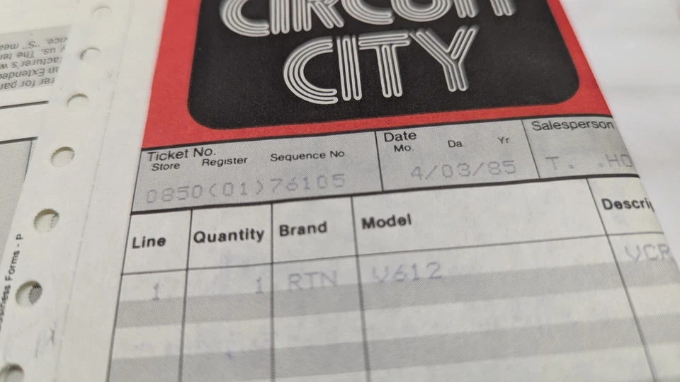 Recoton V612 Video Master Control Center Producer Series (caja abierta, funcionando) Foto 2 de 4