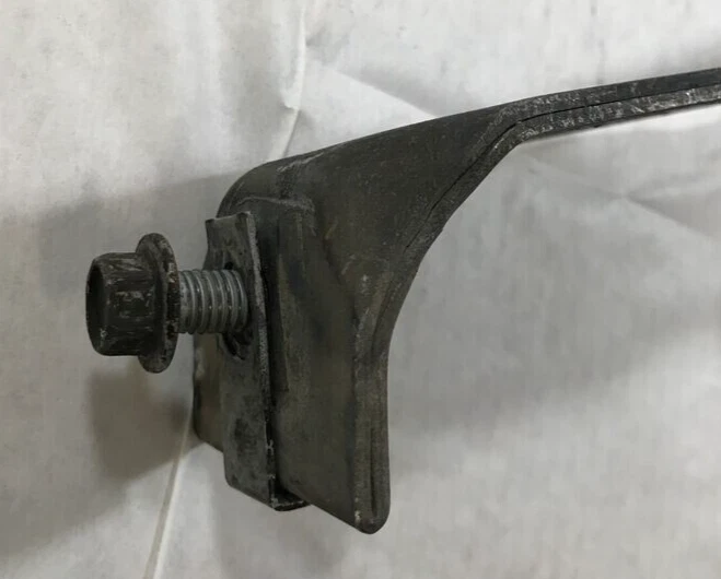 Par de correas para tanque de combustible Ford F250 F350 Super Duty 1999-2007 con herrajes Foto 2 de 4