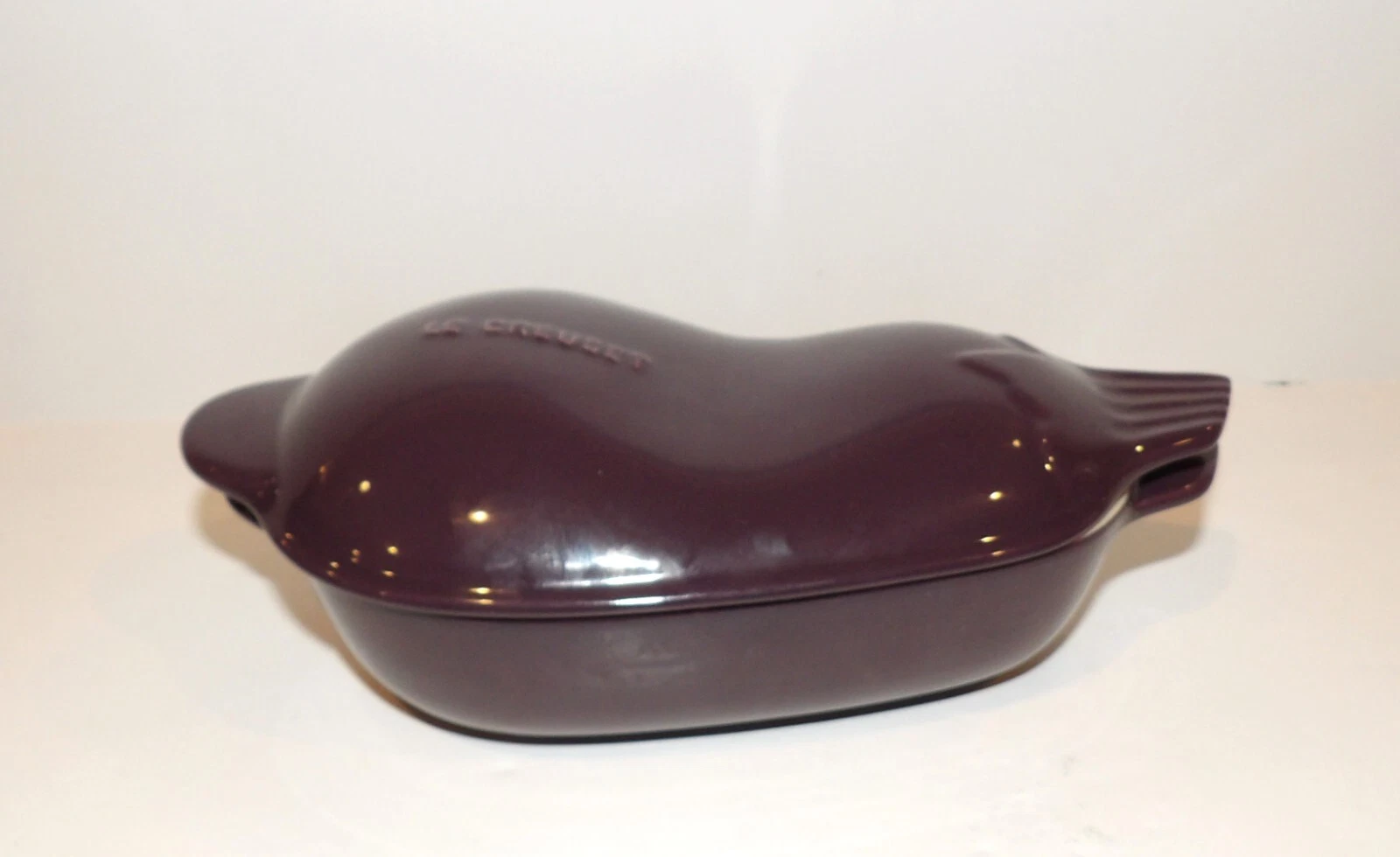 LE CREUSET PURPLE PETITE EGGPLANT STONEWARE VEGETABLE CASSEROLE COCOTTE