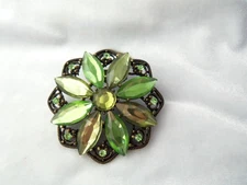 Vintage Lime Green Rhinestone Starburst Antique Brass Scarf Clip