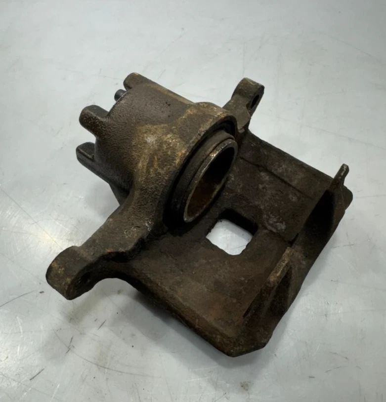 Pinza de freno delantera derecha Chrysler Sebring 2008 pieza usada original fabricante original Foto 3 de 4