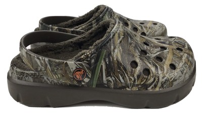 max 5 camo crocs