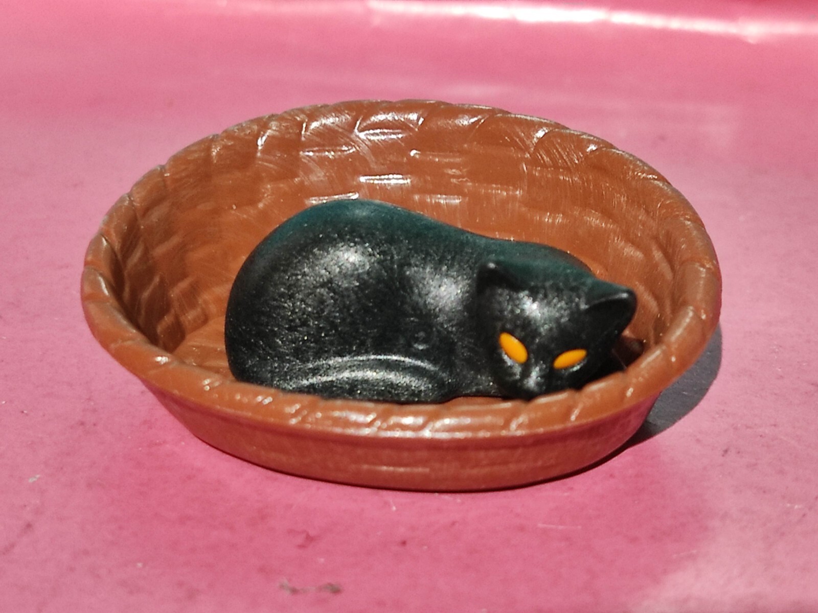 PLAYMOBIL CESTO CESTA MARRON CON GATO NEGRO GRANJA CASA JARDIN MANSION REF 3769