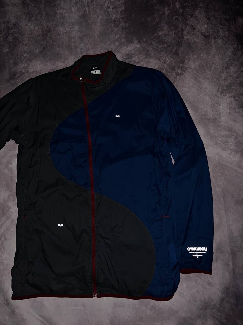 SACAI X NIKE Gyakusou Nike x Undercover Japan "Light Dark" Light Running Jacket Uomo Taglia M