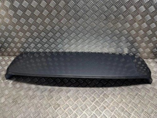 Tailgate spoiler