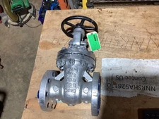 FNW Valve Co. 2 1/2in Gate Valve Class 300 Flange (7.5in 8 hole) 740 PSI