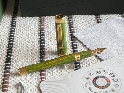 Montegrappa Limited Edition 360 Zero Zodiac Gemini 14K Fountain Pen