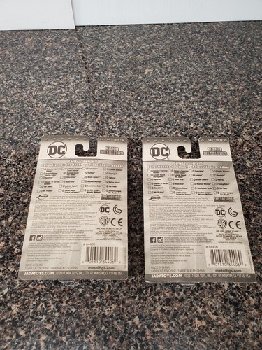 DC Nano MetalFigs - Joker DC6 x2 - Supergirl DC8 - Killer Croc DC10 - 2017 - Picture 5 of 7
