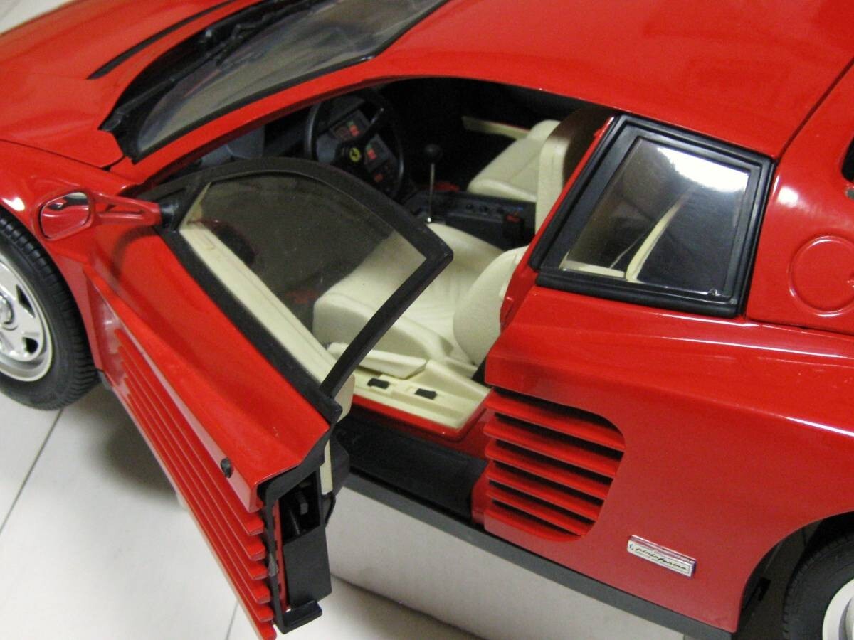 Ferrari Testarossa 1/8スケール 赤 ポケール Ferrari Testarossa 1/8スケール 赤 ポケール - メルカリ